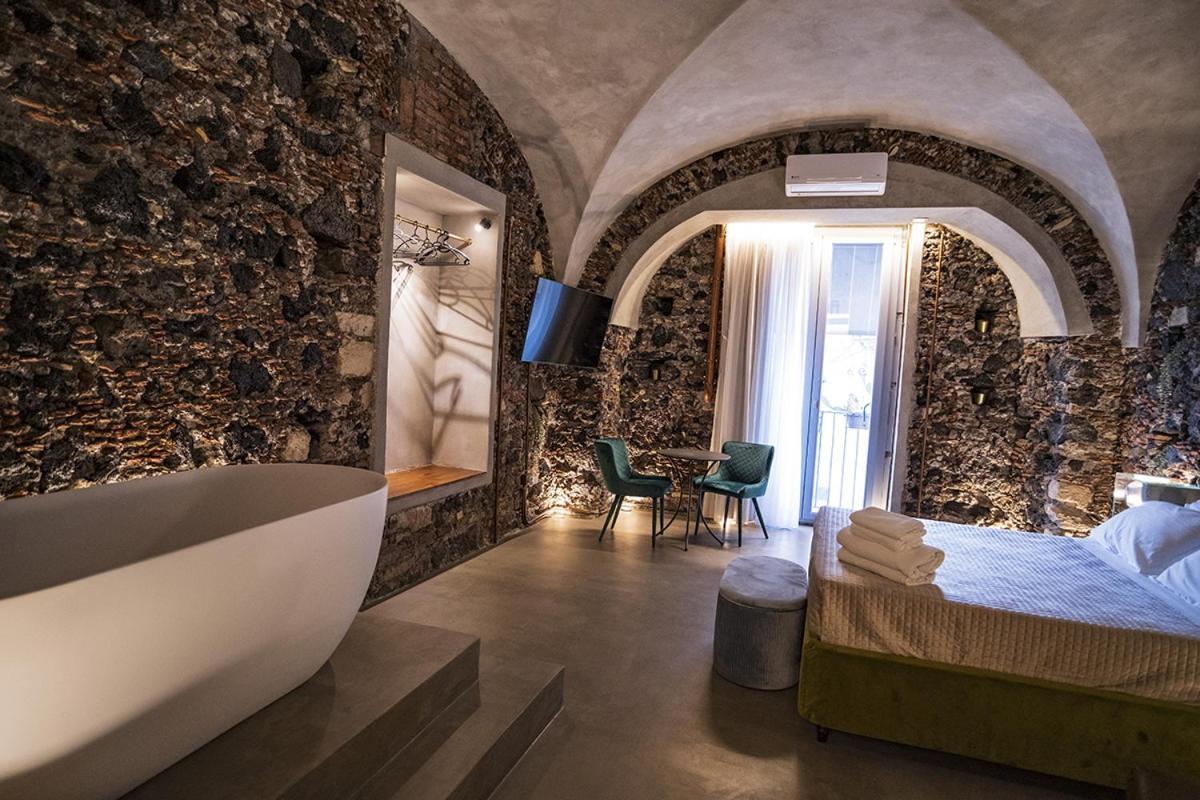 Charme Catania Central Suites Exterior foto